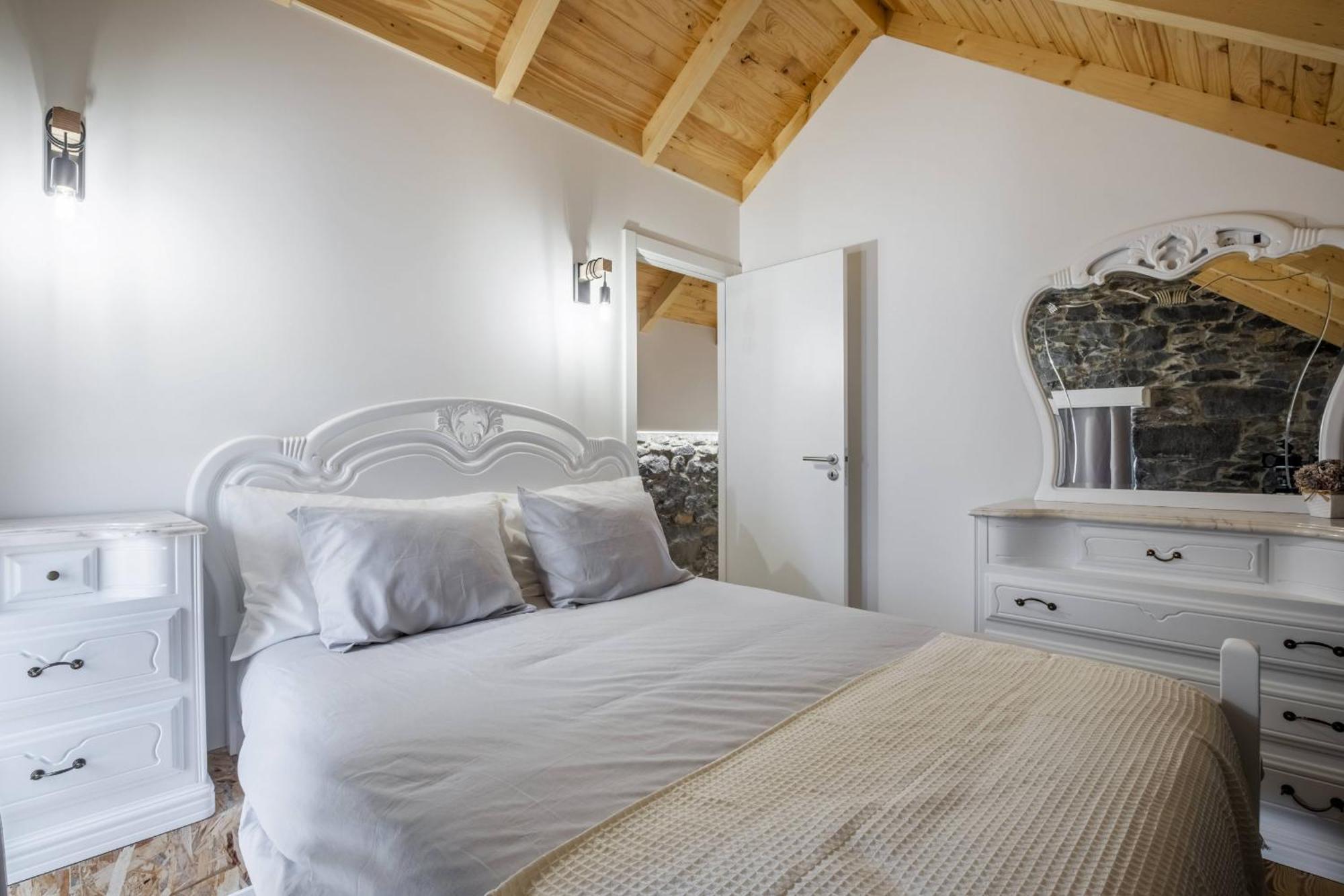 Mountain Retreat By Madeira Sun Travel Villa Porto Moniz Eksteriør bilde